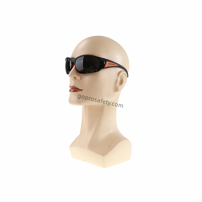 Full-Frame Safety Glasses with Anti-Fog & Anti-Scratch Clear Lens, UV Protection